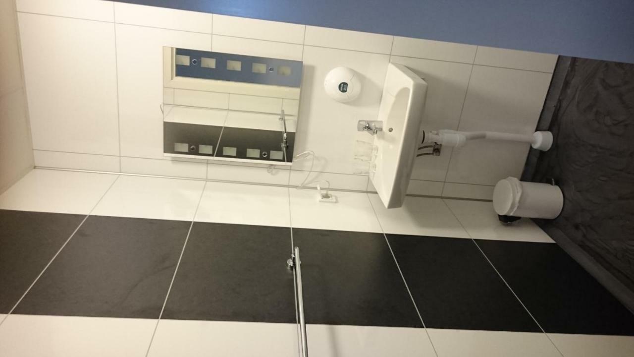 Trestads Restaurang Hotell&Pensionat 维纳什堡 外观 照片